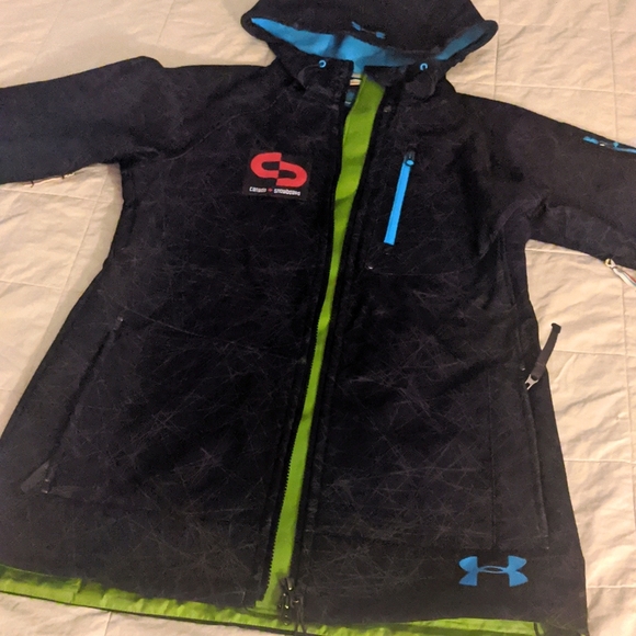 Under Armour women's snowboard jacket - Picture 1 of 17